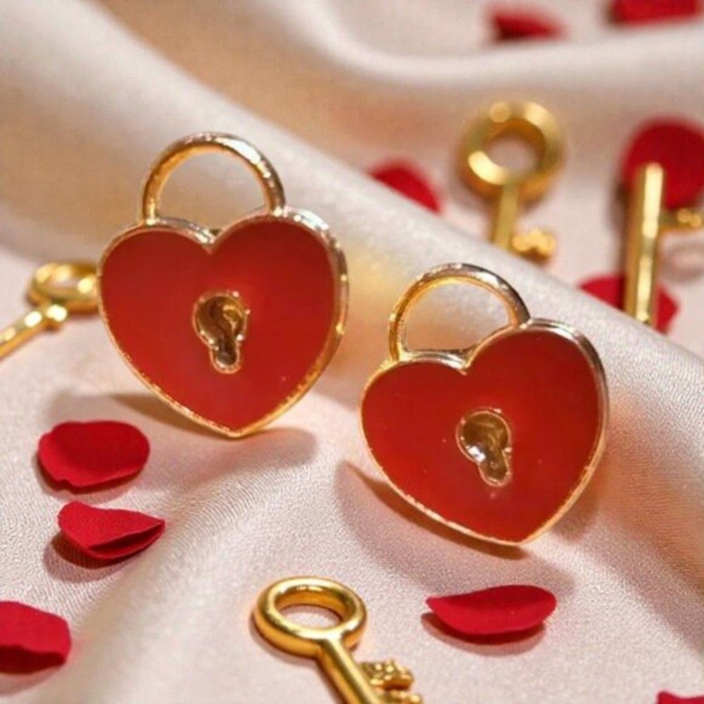 Coquette Heart Lock Stud Earrings