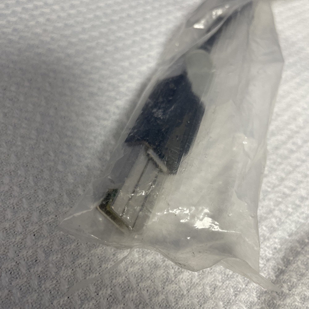 LOT 0F 2X NEW Cisco 37-0891-01 Stack Cable / ORIGINAL