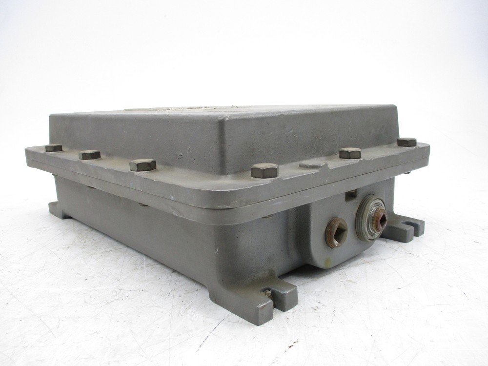 ALLEN BRADLEY 702L-CEB932 SER. K UNMP
