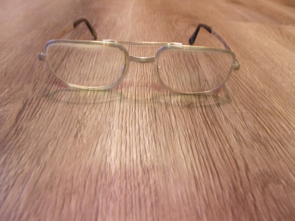 VINTAGE M/C 140 SILVER FRAME EYEGLASSES FRAME