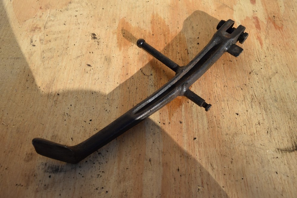 Suzuki RF900R Side Stand 1994-98 including spring