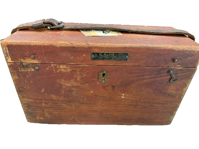 Aloe Transit c1917 plus box, tripod, table stand, 2 plumb bobs and accessories