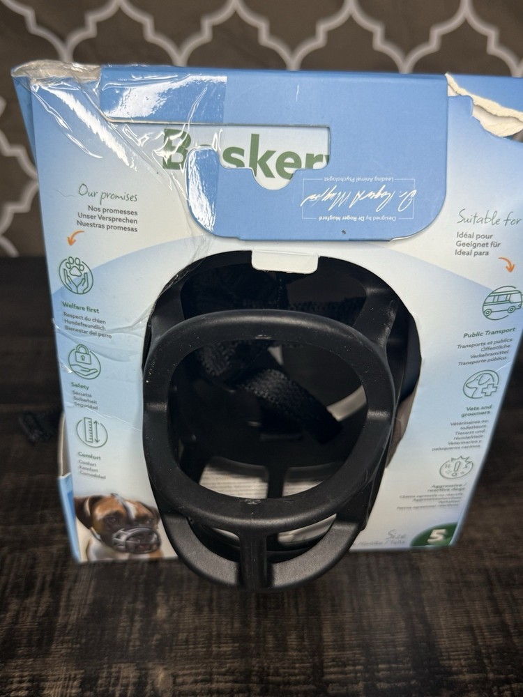 Baskerville Ultra Muzzle Dog Training Accessory, Size 5, Black