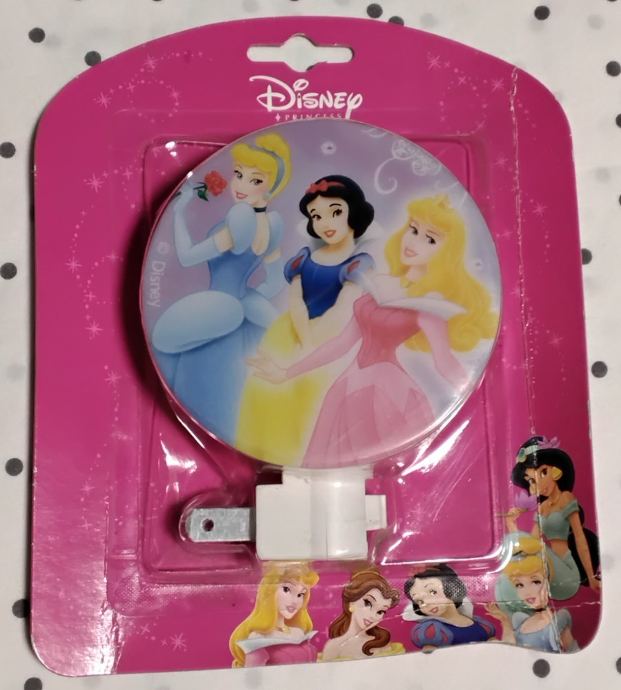 Disney Princess Plugin Night Light with on/off switch New in pkg