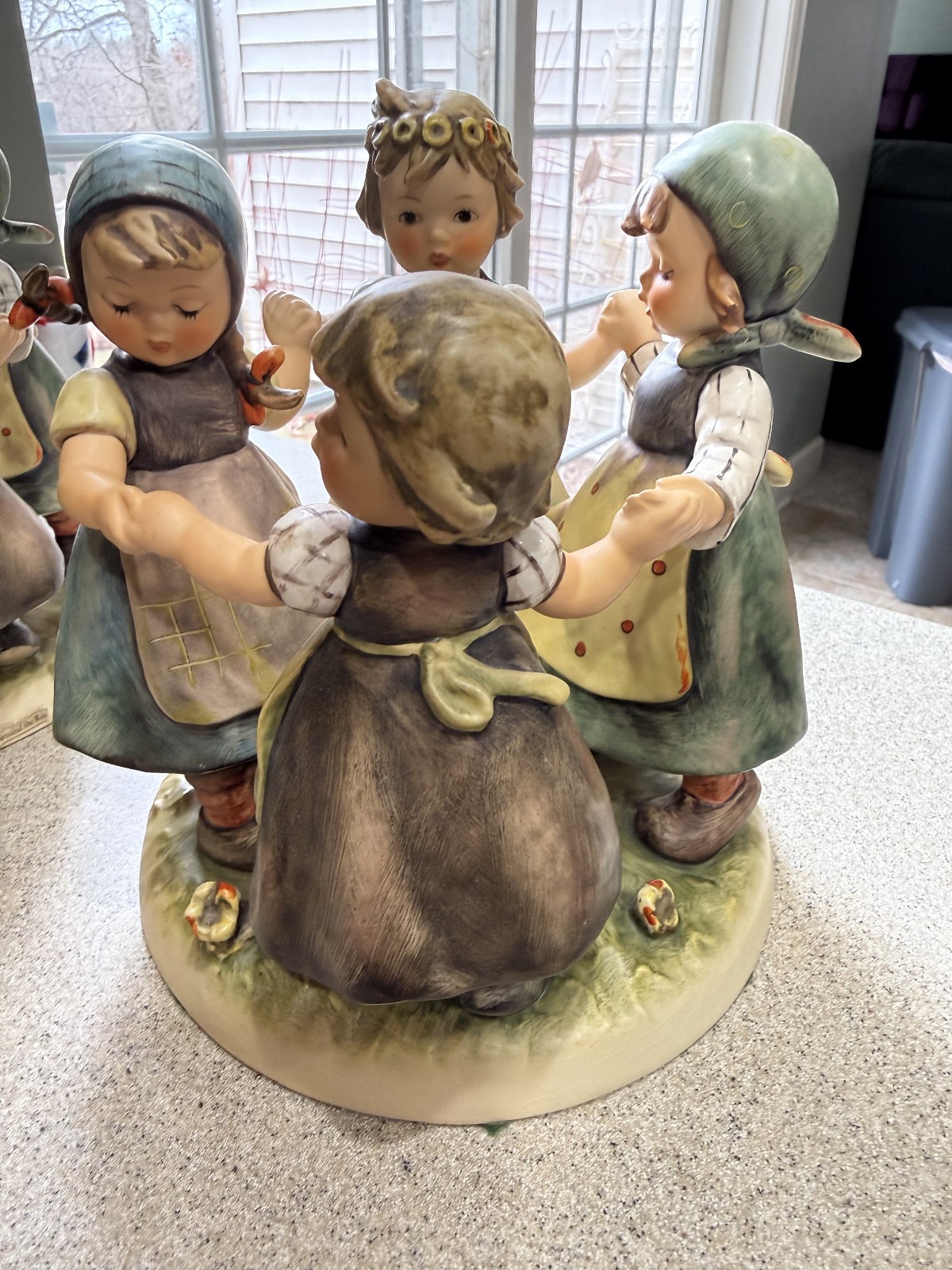 Quantity 2 1957 " RING AROUND THE ROSIE " #348 HUMMEL FIGURE W. GERMANY GOEBEL