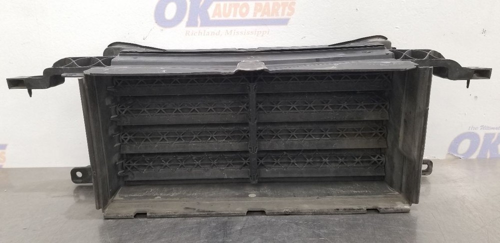 20 FORD EXPEDITION 3.5L LOWER AIR SHUTTER