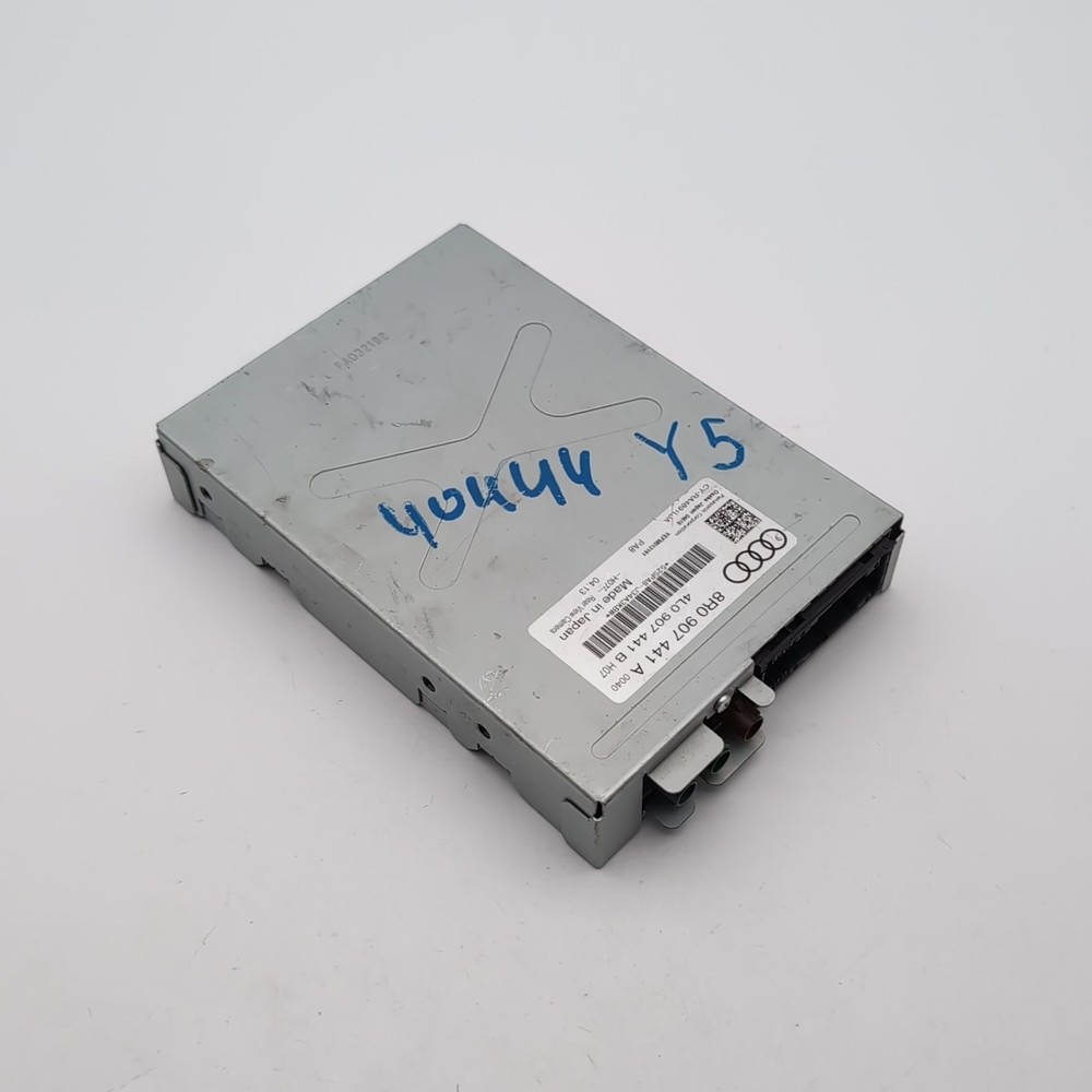 2010 2011 2012 2013 2014 2015 2016 Audi Q5 Rear View Camera Control Module OEM