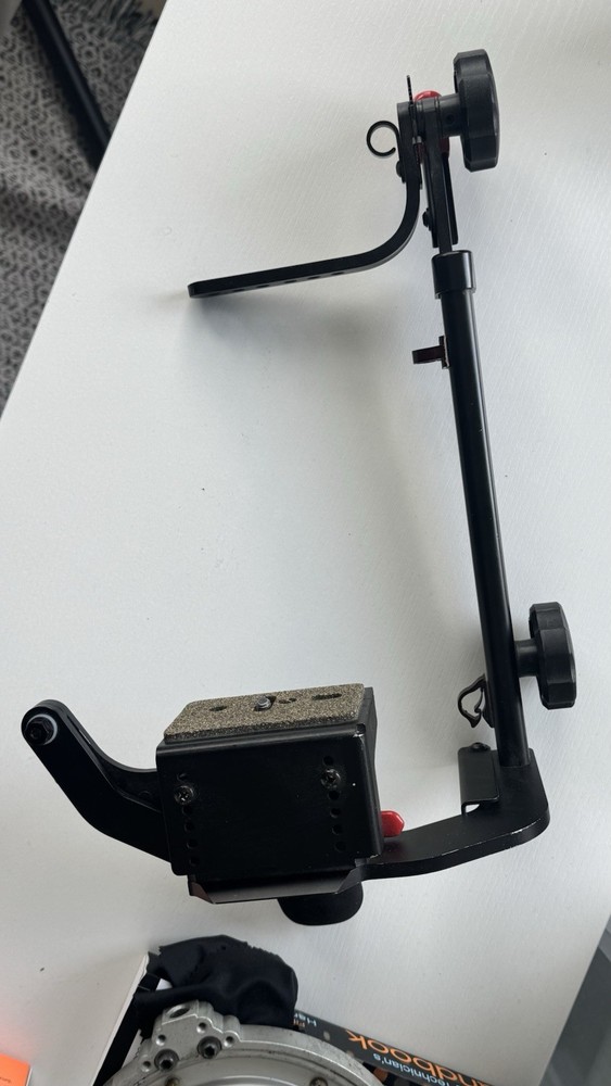 Stroboframe Quick Flip Flash Bracket – Adjustable Arm with Foam Grip