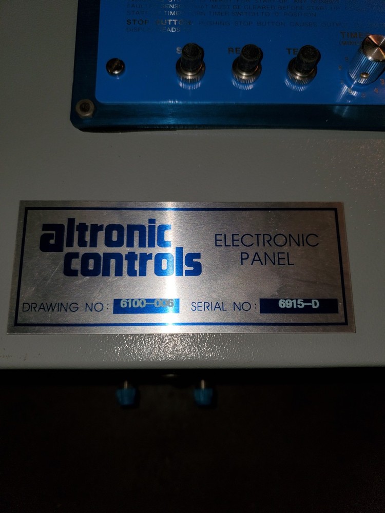 ALTRONIC PANEL 6100-006 CONTROL PANEL 6915-D ELECTRONIC PANEL