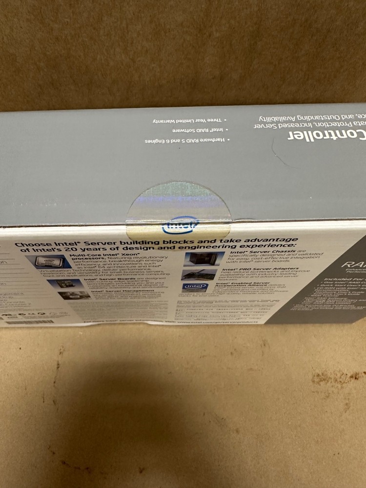 INTEL SRCSASJV RAID Controller *FACTORY SEALED NEW*