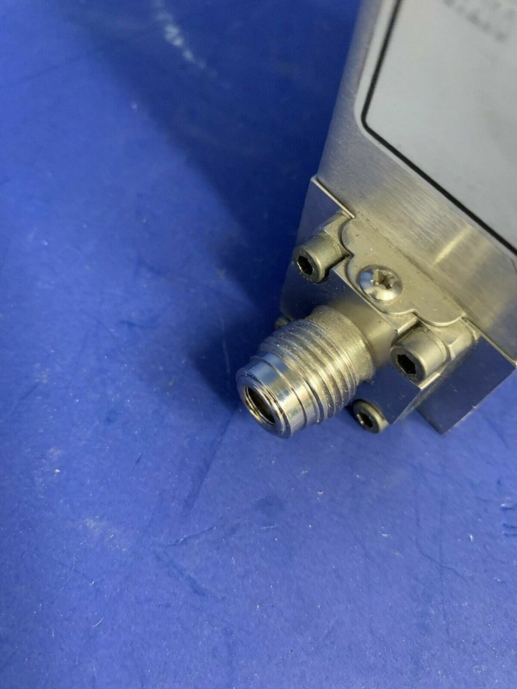 UNIT UFC-1660 Mass Flow Controller, HCl, 2 SLM, Used