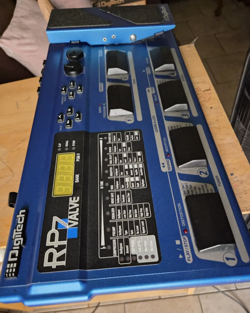 Digitech RP7 Valve Guitar Tube Multi Effects Processor - CIB