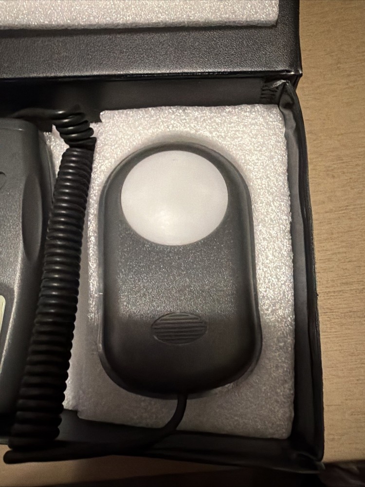 Digital Instruments Digital Lux Meter Light Meter LX1010B