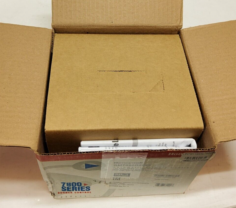 New Honeywell Automatic primary Control RM7890B2048