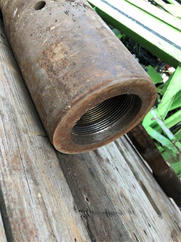Large Rope Socket 4-1/4 X 6 - 7 Box Threads Large Rope Socket. 45" Overall Lengt