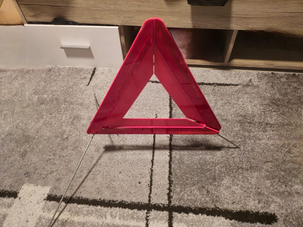 Warning Triangle - Used, Working With Light Scratches