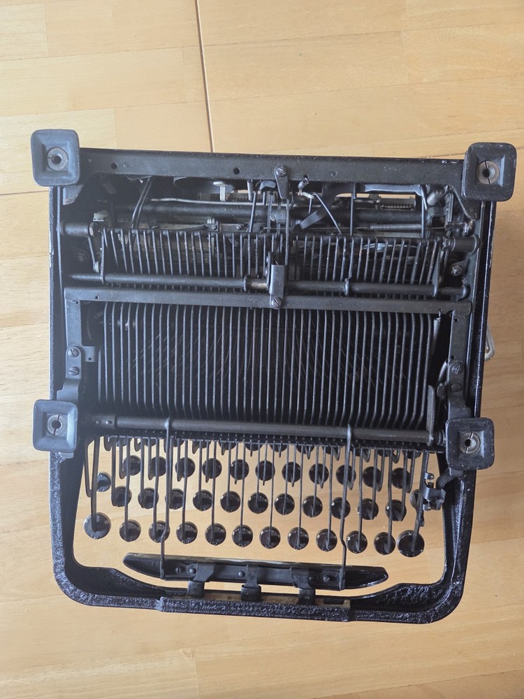 Royal Quiet De Lux Model A Portable Typewriter Refurbished Working