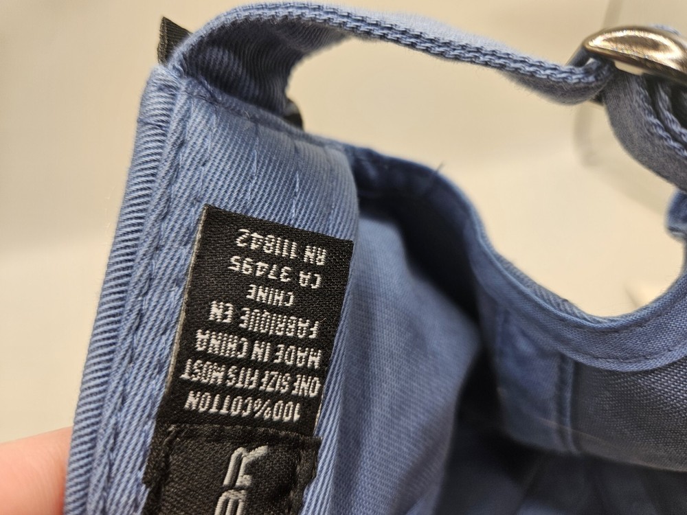 Levelwear Weekender Adjustable Hat Cap Blue Chair Beach