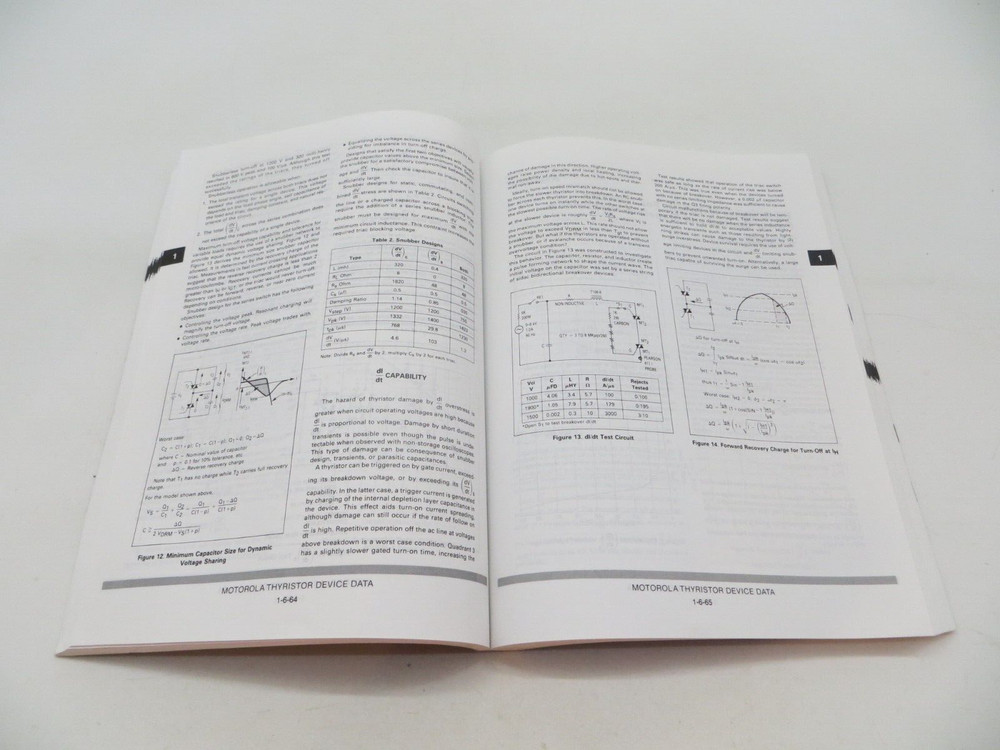 MOTOROLA Thyristor Device Data 1992 Book DL137/D REV 4 tech book