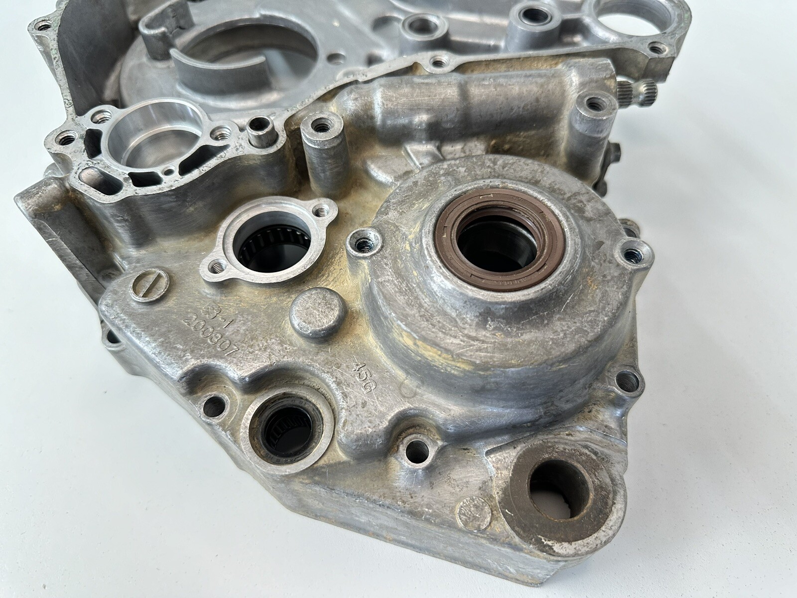 USED 06 07 08 SUZUKI LT450R LT-R LTR 450 LEFT & RIGHT CRANKCASE SET CRANKCASES