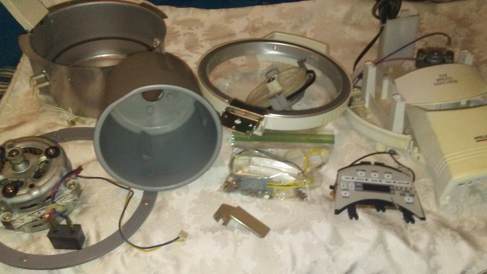 Welbilt The Bread Machine Replacement Parts, Model ABM-100-4, Read descriptions