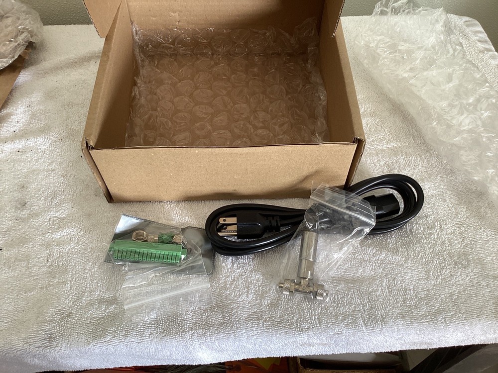 ATEQ F620 Leak Detector