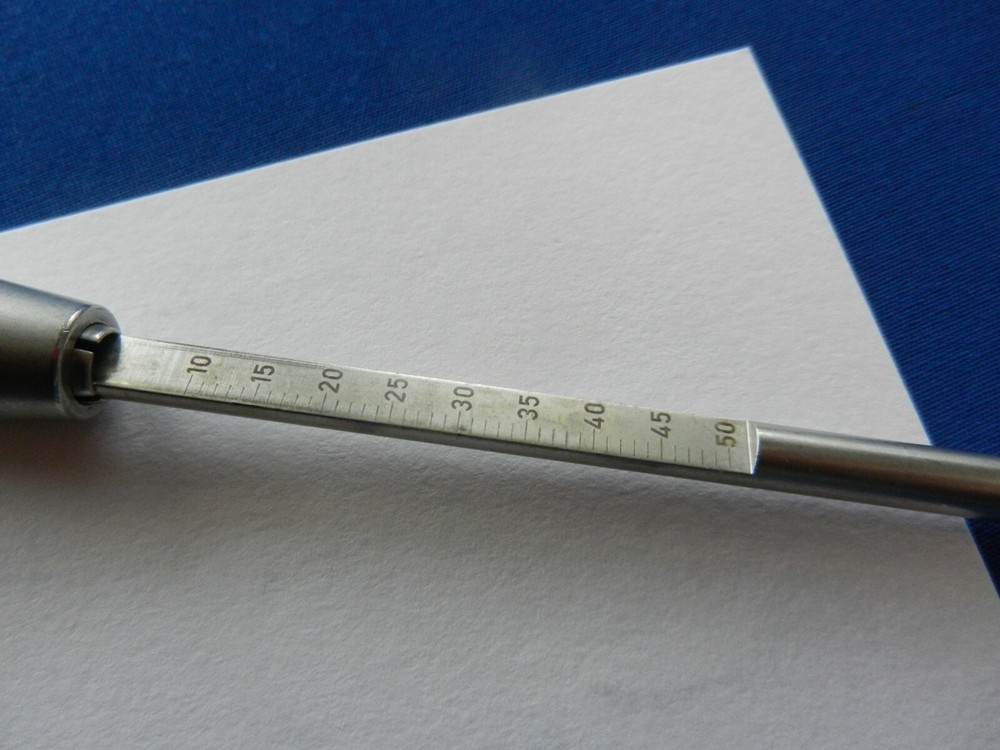 E4783 Aesculap FF965R Measuring Device