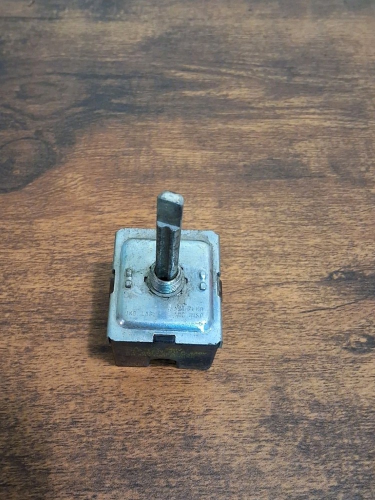 Hart OAK-249 Selector Switch PAT. Pending