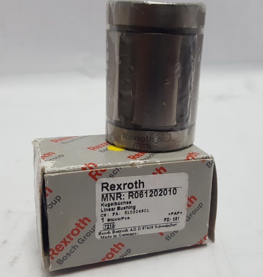 NEW! Rexroth R061202010 Linear Bushing (#33 C3M)