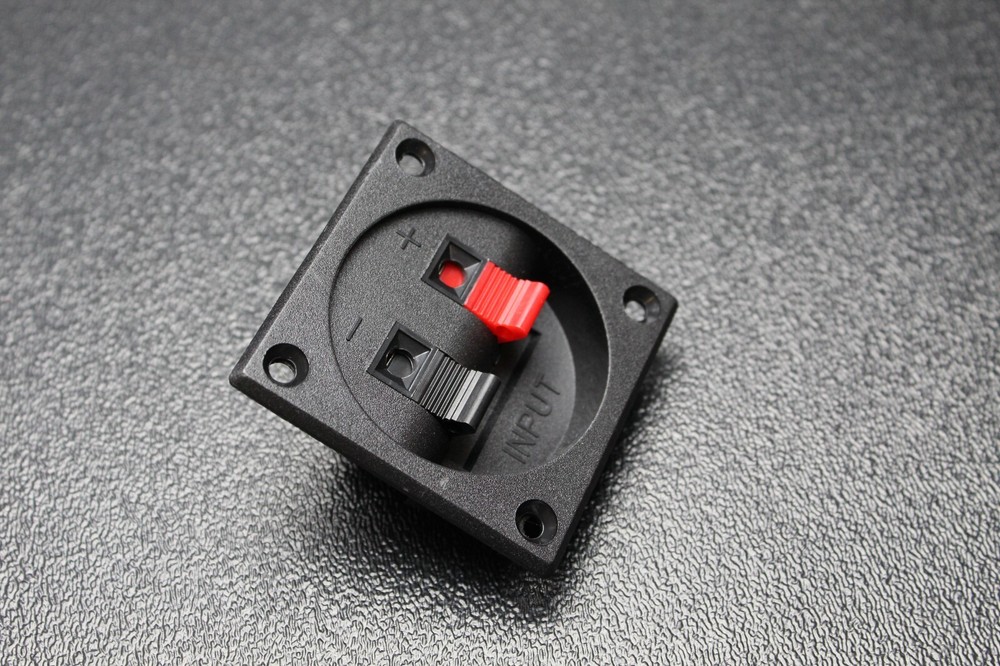 (5) SQUARE JACK TERMINAL CUP SCREW SPEAKER SUBWOOFER BOX SPRING LOADED TCSS