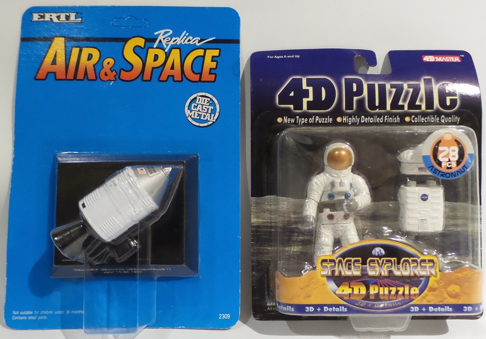 SPACE : APOLLO 11 COMMAND MODULE CARDED DIE CAST MODEL & ASTRONAUT 4D PUZZLE