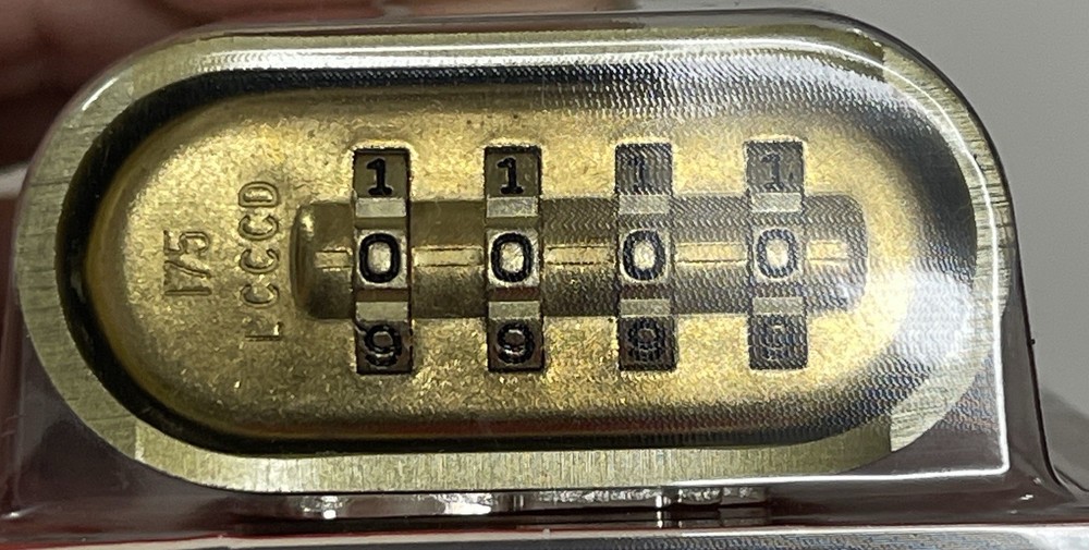 Master Lock 175D Combination Lock With Key