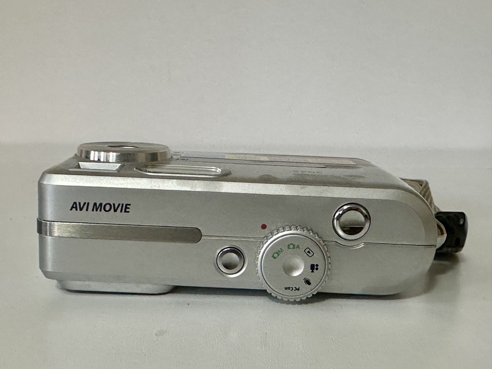 IT Works 3045 3.1MP Compact Digital Camera Silver, Fully working