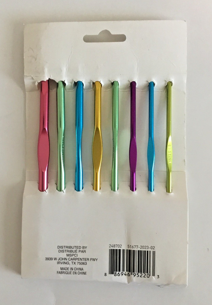 LOOPS & THREADS - 8 pc Anodized Aluminum Crochet Hook Set, D thru K