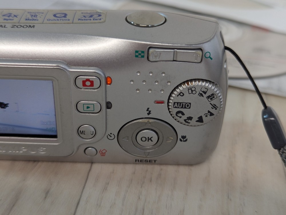 Olympus Camedia C-170 4mp Digital Camera Tested Working