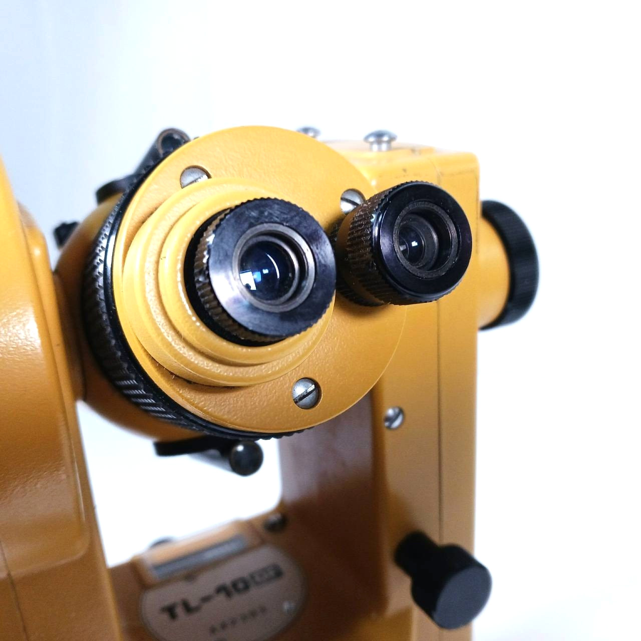 TOPCON Auto Level Surveying TL-10DF w/ Case Tested Working Japan / AI096T