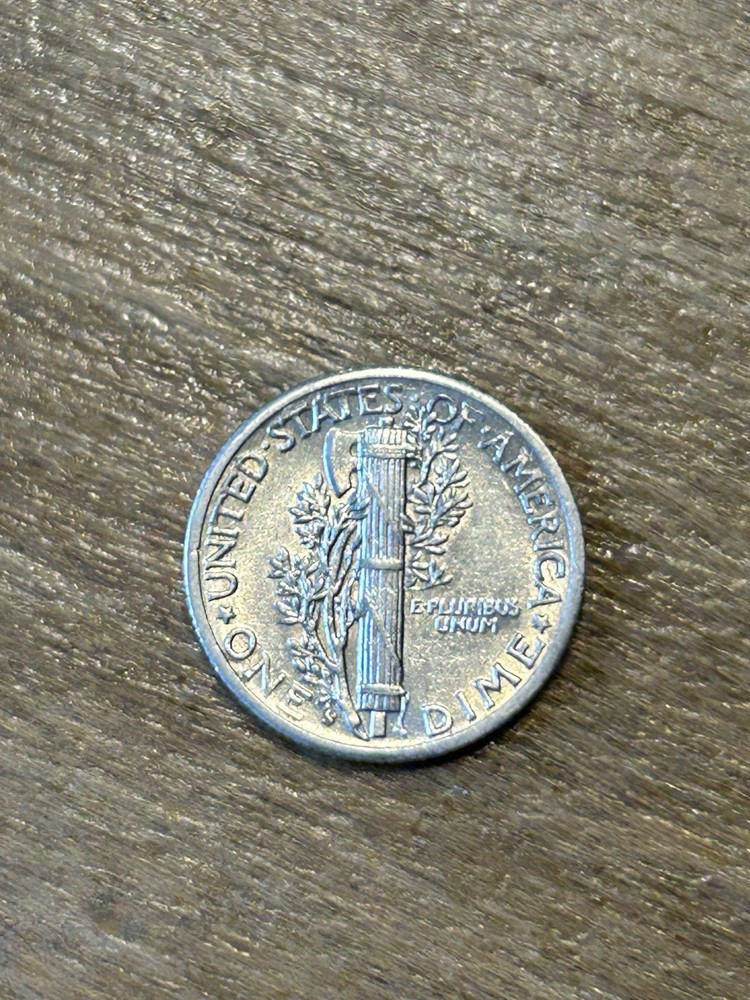 1944S Mercury Dime AU