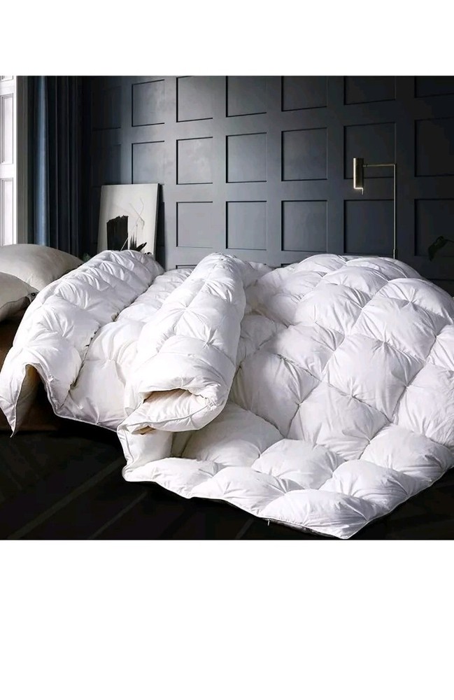 Alanzimo Goose Down Comforter King Size - Luxury All Season Medium Warmth...