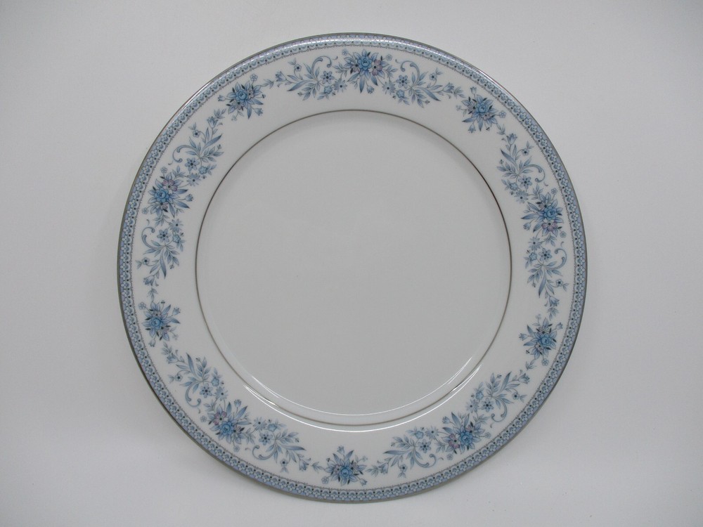 NORITAKE BLUE HILL DINNER PLATE  - 10 1/2"  0401J