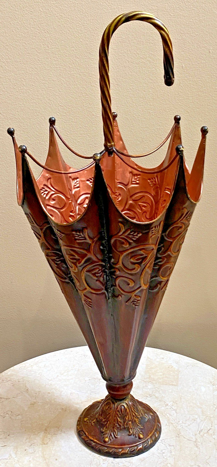 Vintage Umbrella Shaped Stand cane walking-sticks Holder Metal