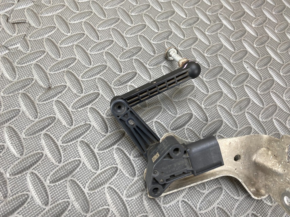 Tesla Model S Height Level Sensor Rear Left 1027971-00-A