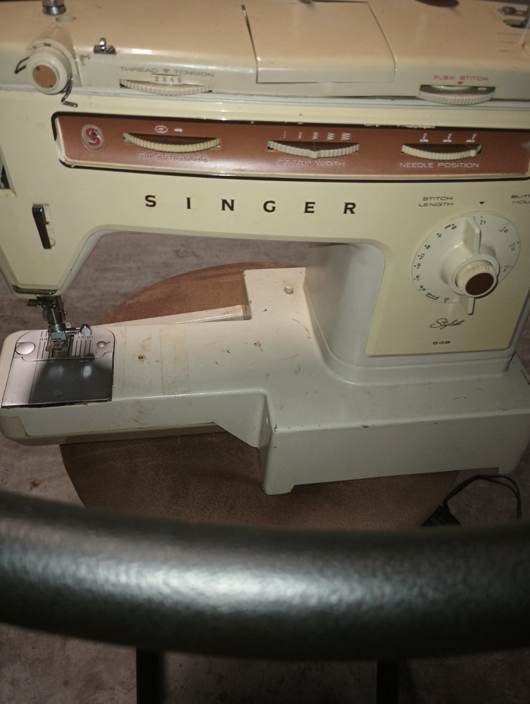 Vintage Singer Sewing Machine