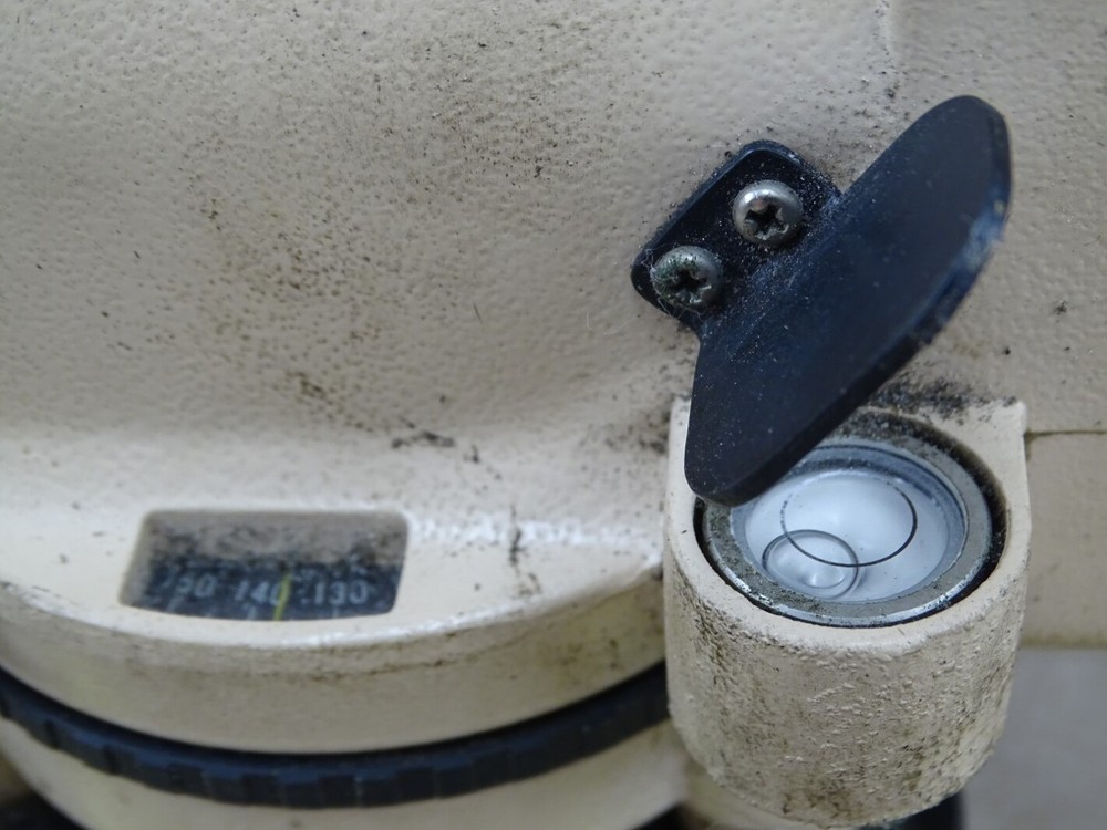 David White Automatic Level w/ Case , AL8-22M