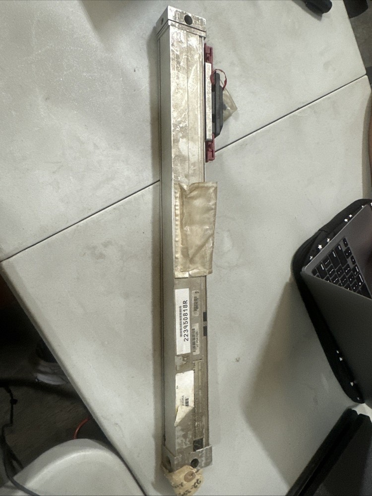 HEIDENHAIN LS704 LINEAR SCALE