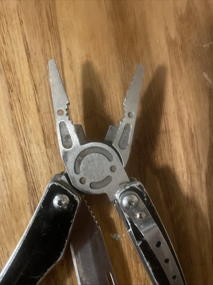 Multitool Pliers With Big Scissors