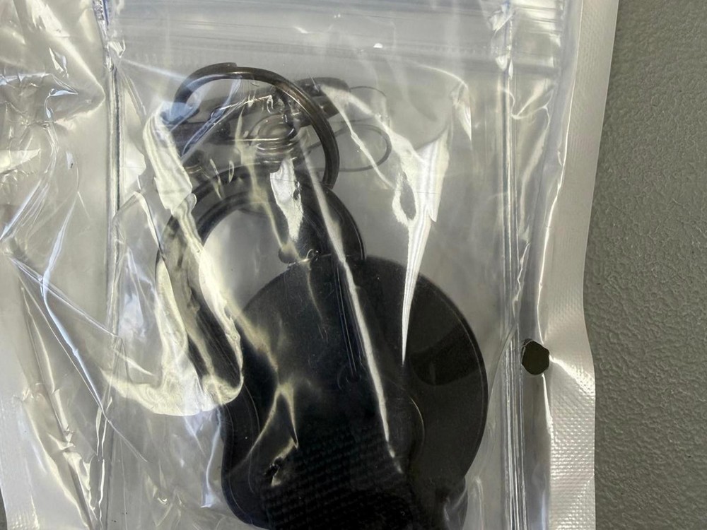 Retractable Badge Holder Set D-285-1