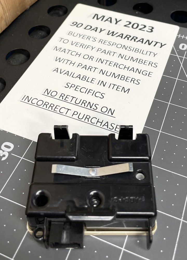 GM Receiver Remote Control Door Lock Module 25757280