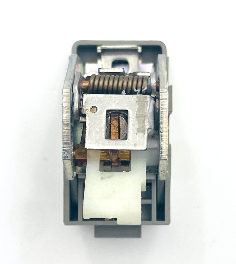 SCHNEIDER ELECTRIC 28072 Shunt Trip