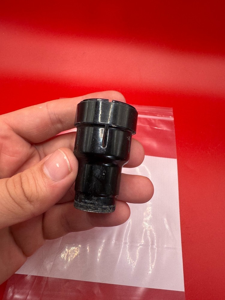 CCM Feedneck Angel Thread