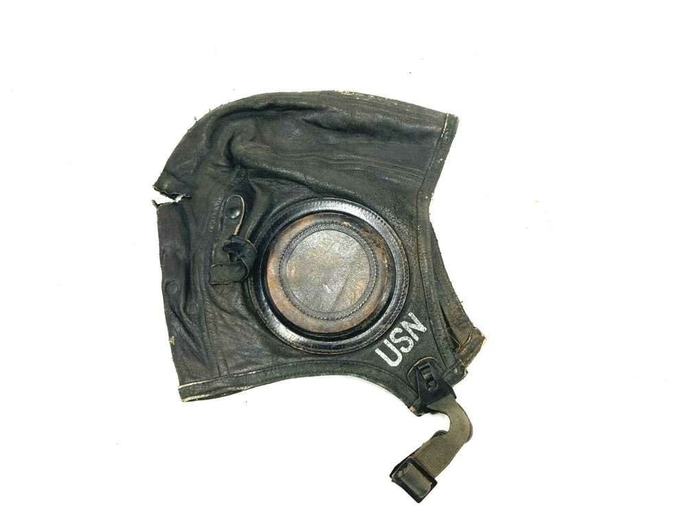 WW2 Navy Leather Deck Cap, Size Large Rough condition